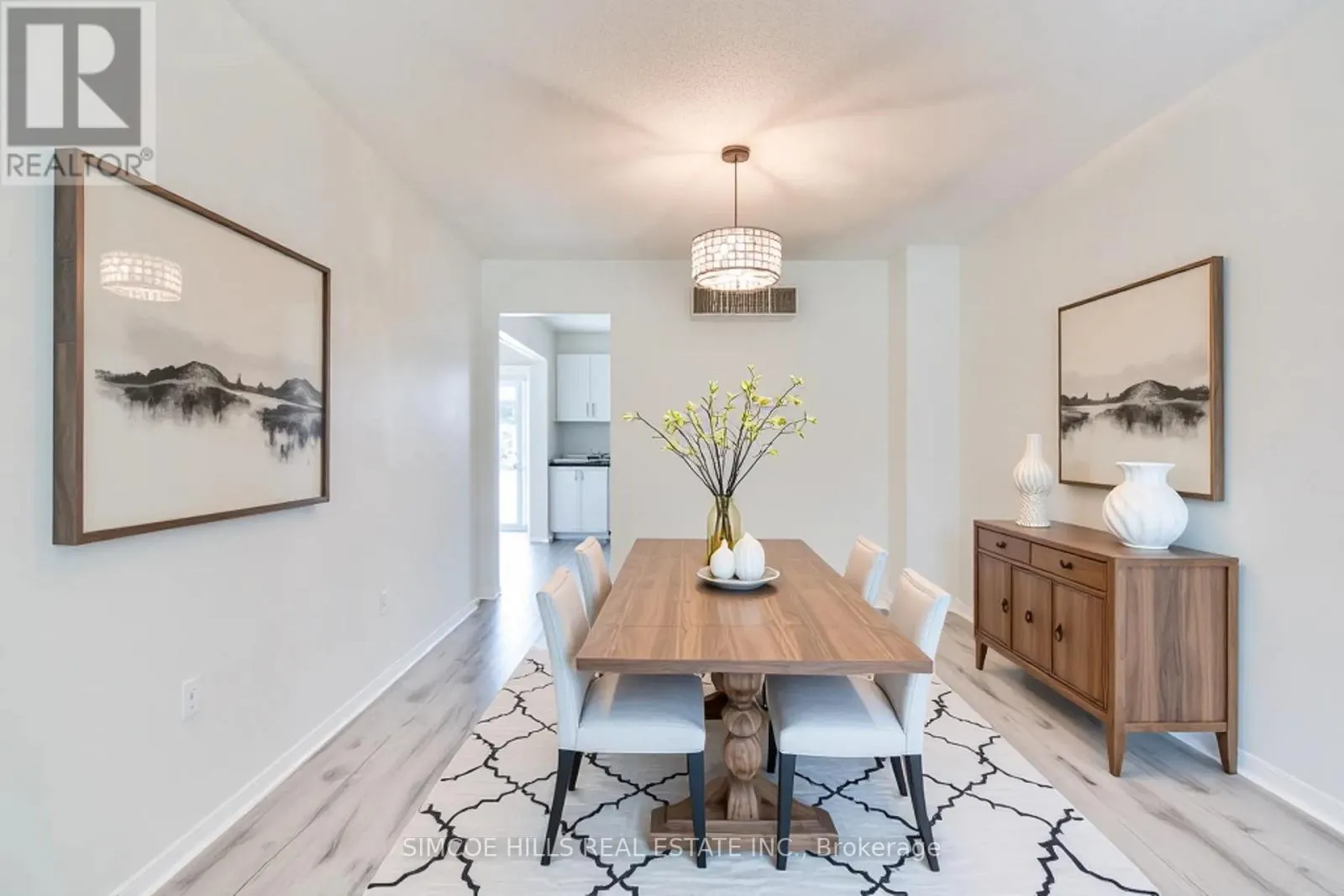 256 HICKLING TRAIL