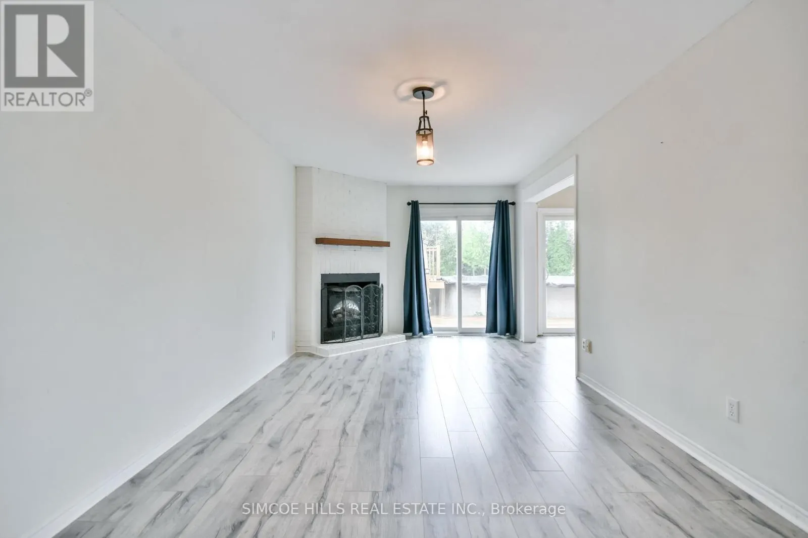 256 HICKLING TRAIL