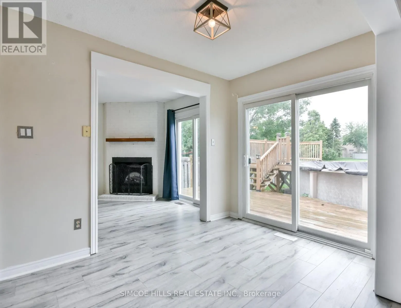 256 HICKLING TRAIL