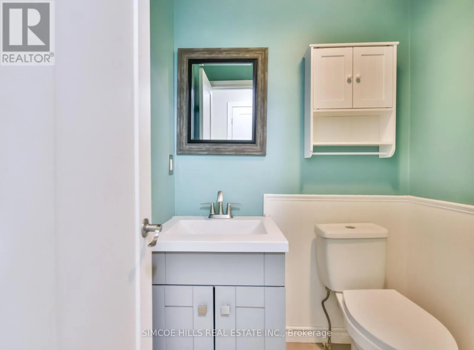 256 HICKLING TRAIL
