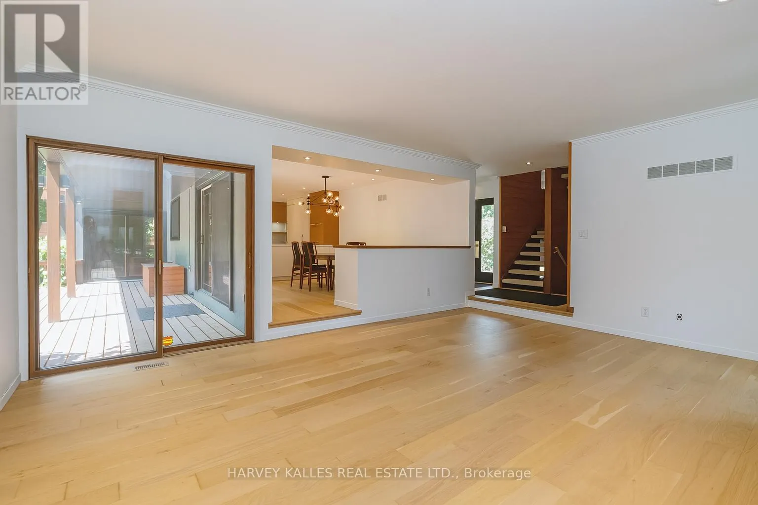 23 ROYAL OAK DRIVE