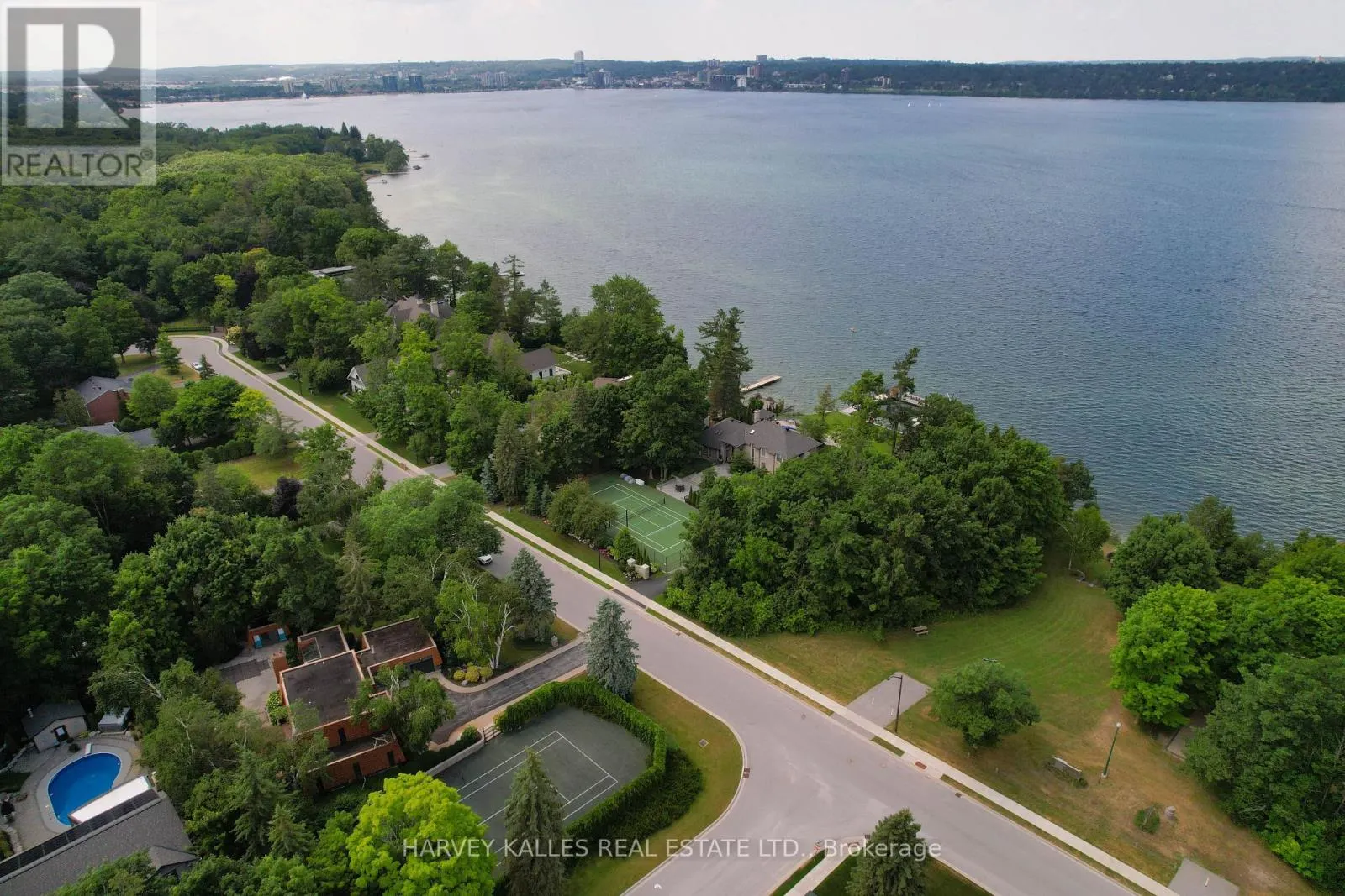 23 ROYAL OAK DRIVE