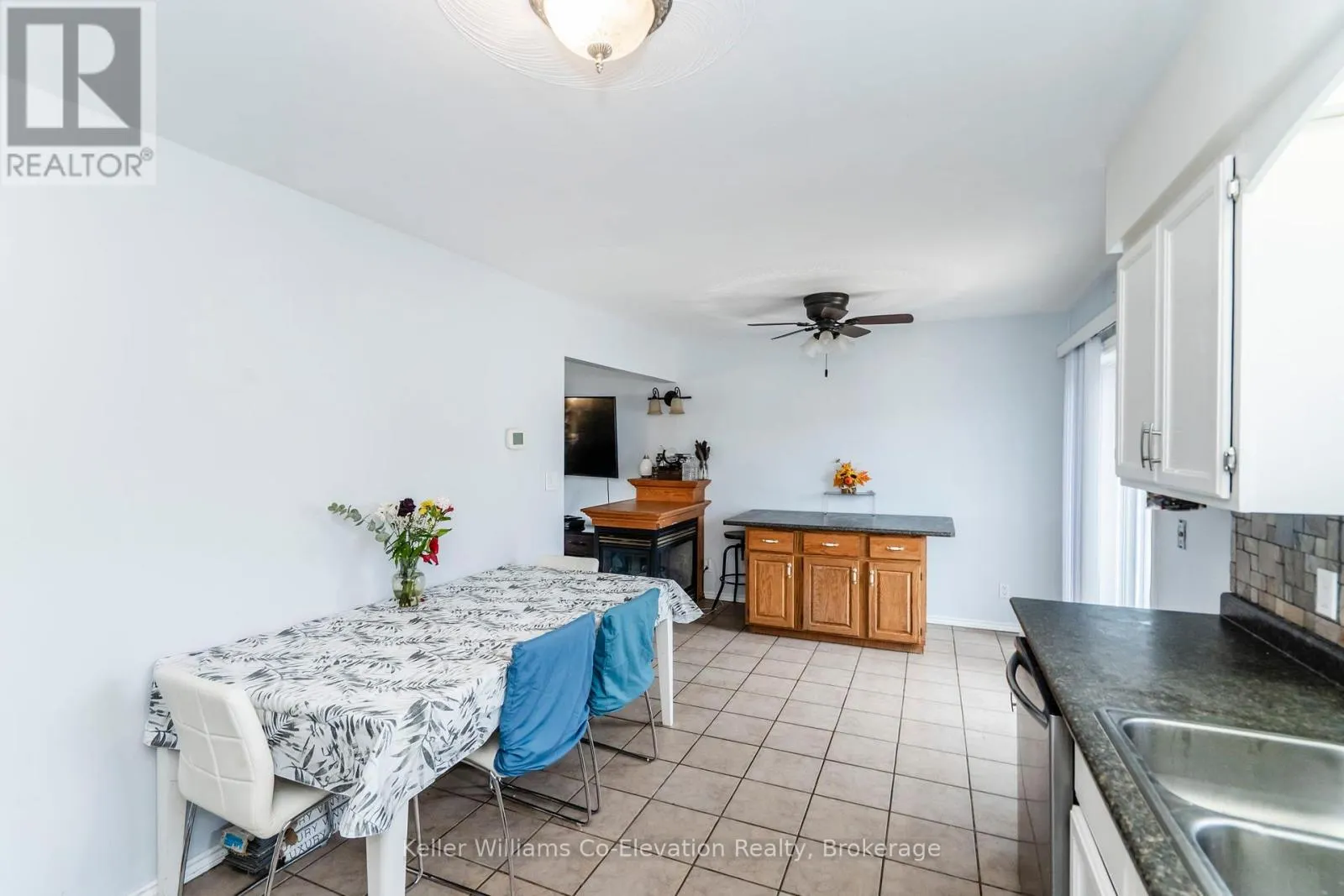1 BONAVENTURE PLACE