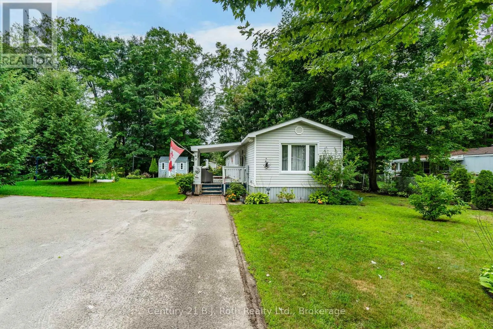 49 - 5263 ELLIOTT SIDE ROAD, #49
