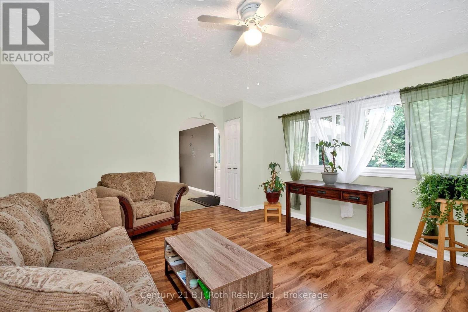49 - 5263 ELLIOTT SIDE ROAD, #49