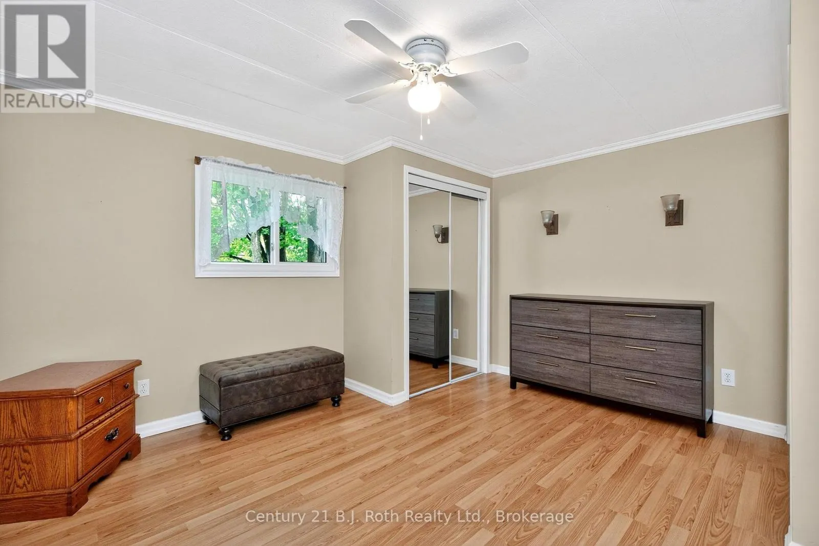 49 - 5263 ELLIOTT SIDE ROAD, #49