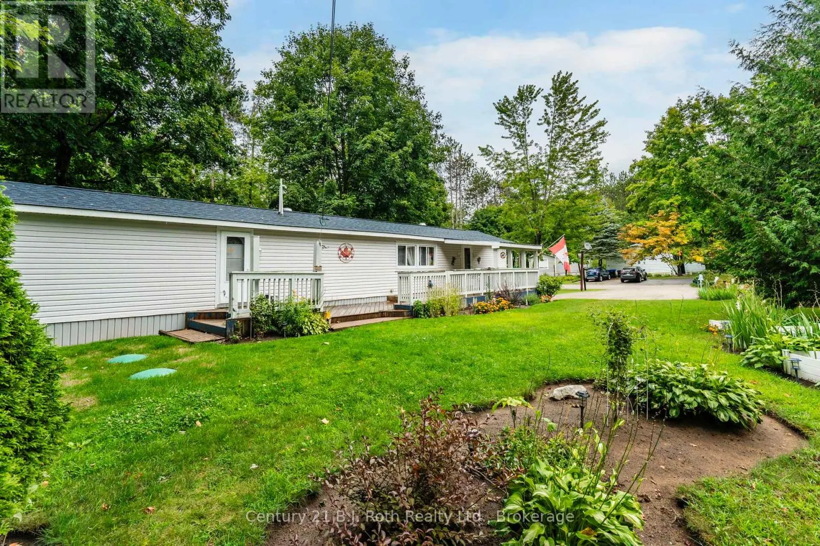 49 - 5263 ELLIOTT SIDE ROAD, #49