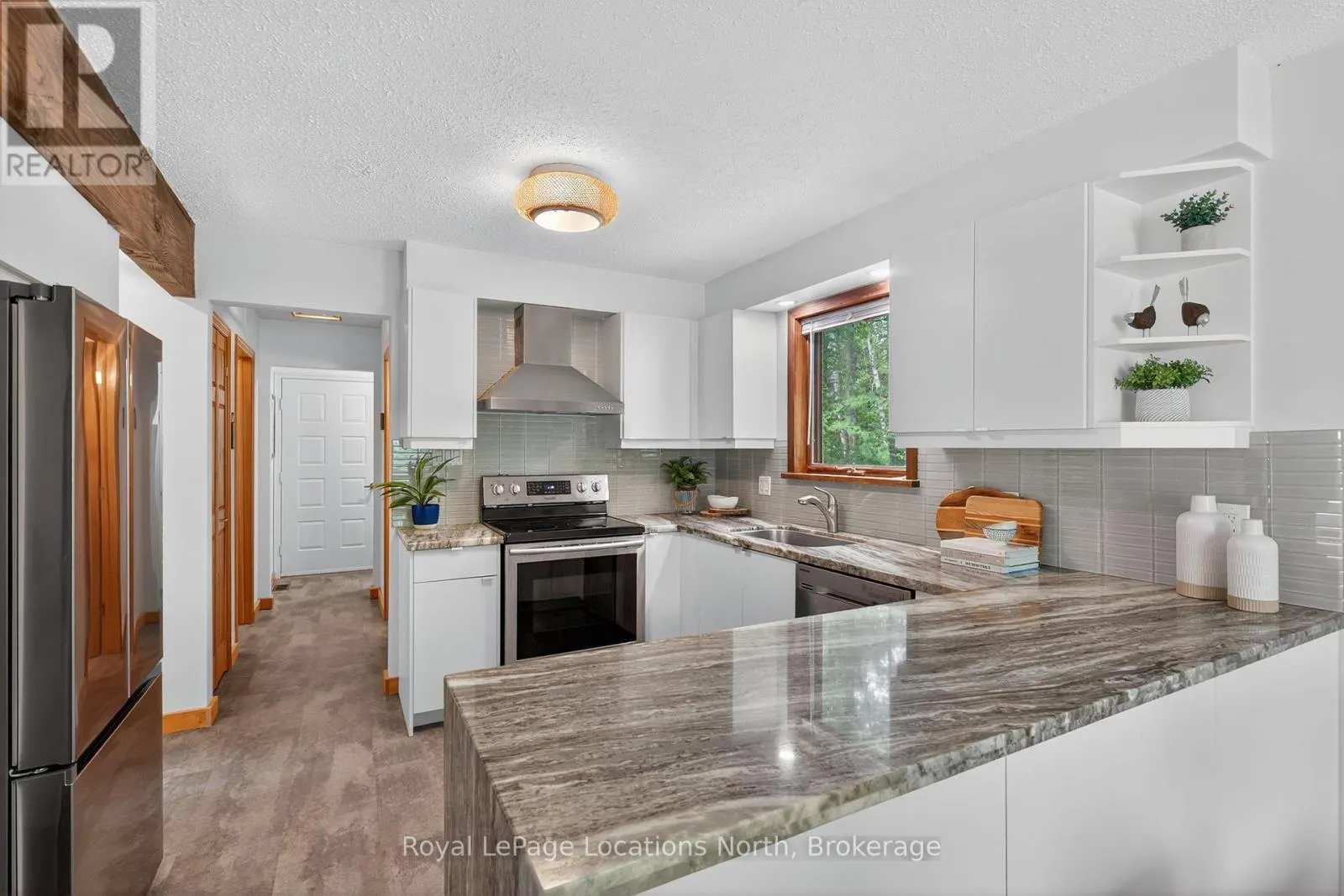 60 59TH STREET S