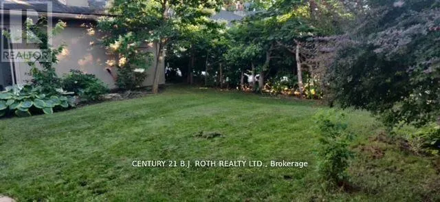 73 LAKESHORE ROAD W