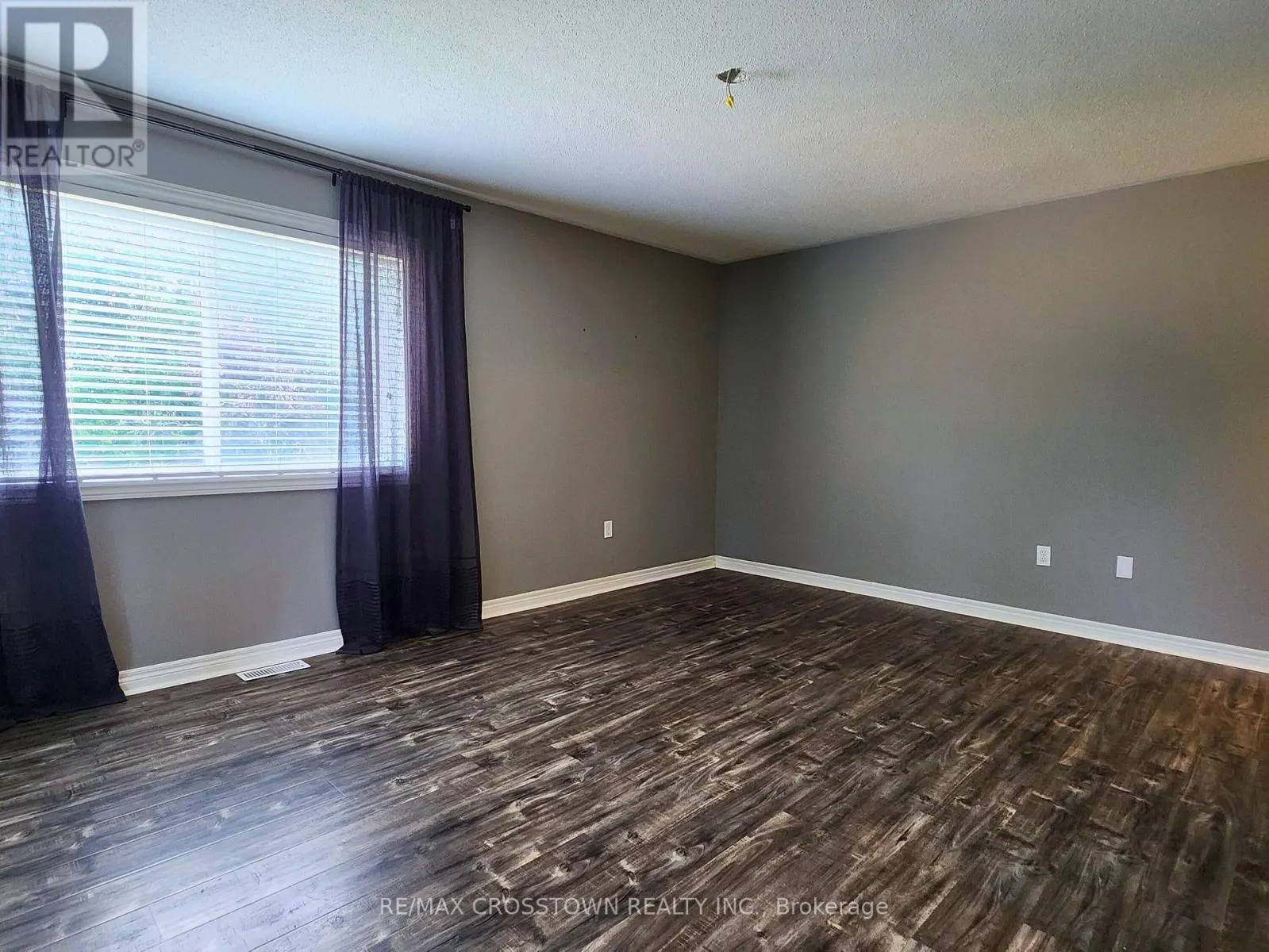 141 THRUSHWOOD DRIVE