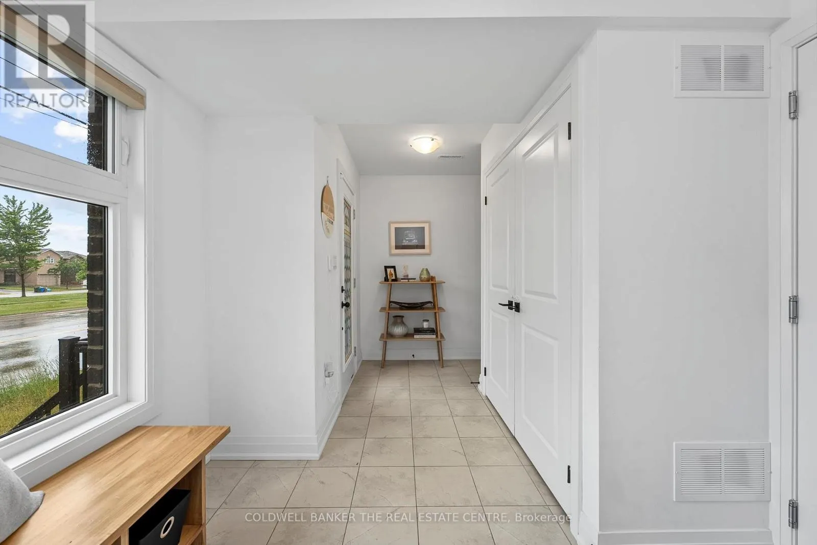 121 FAIRLANE AVENUE