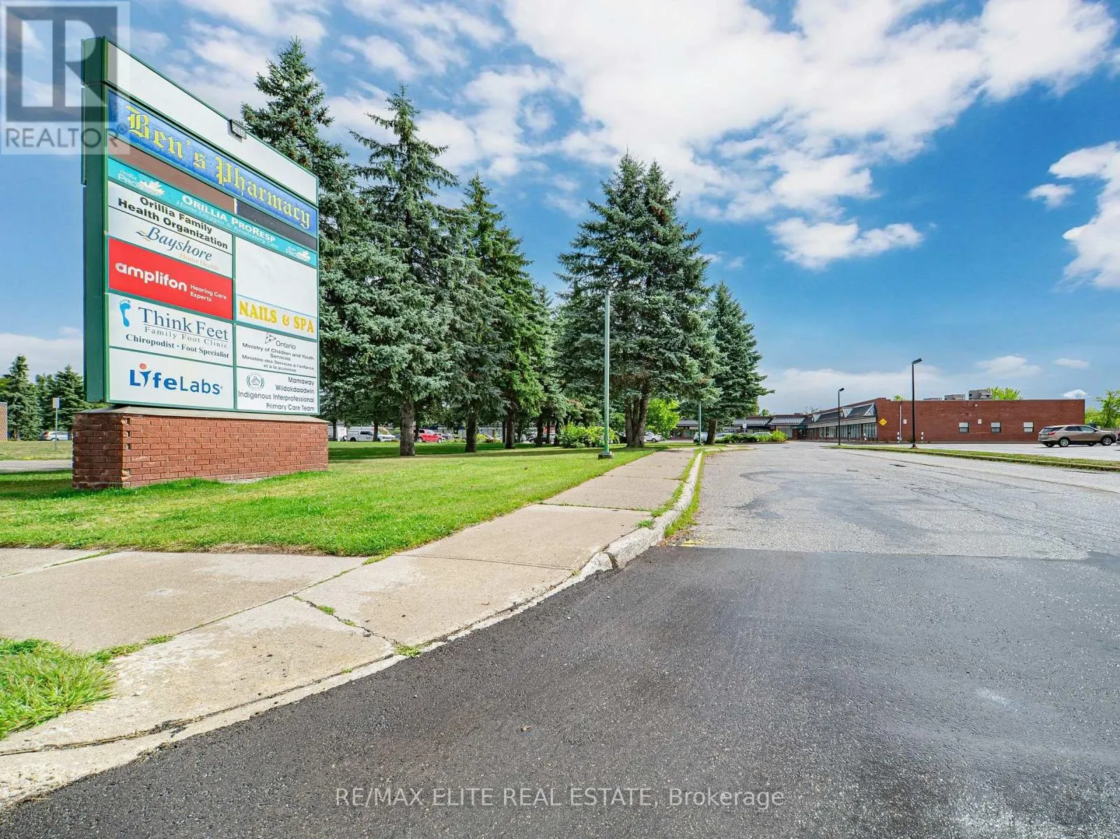 127-130 - 210 MEMORIAL AVENUE