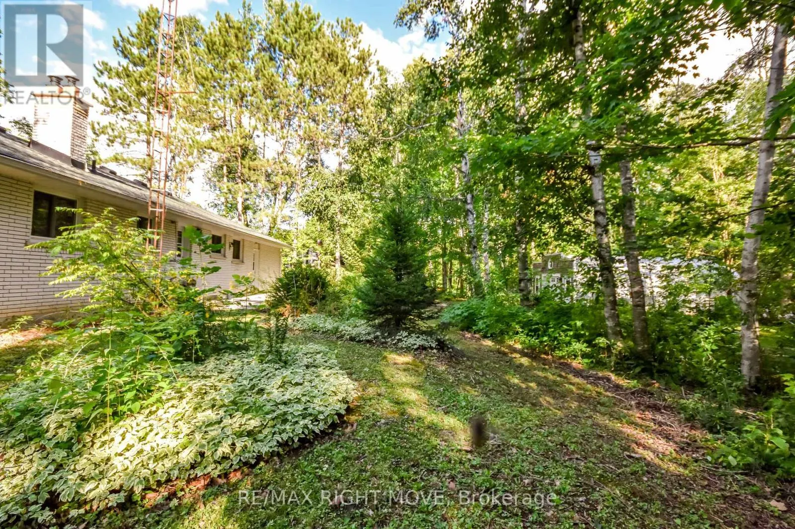 1781 MT. ST. LOUIS ROAD E