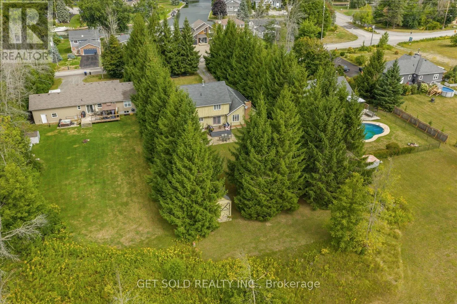 77 SIMCOE ROAD