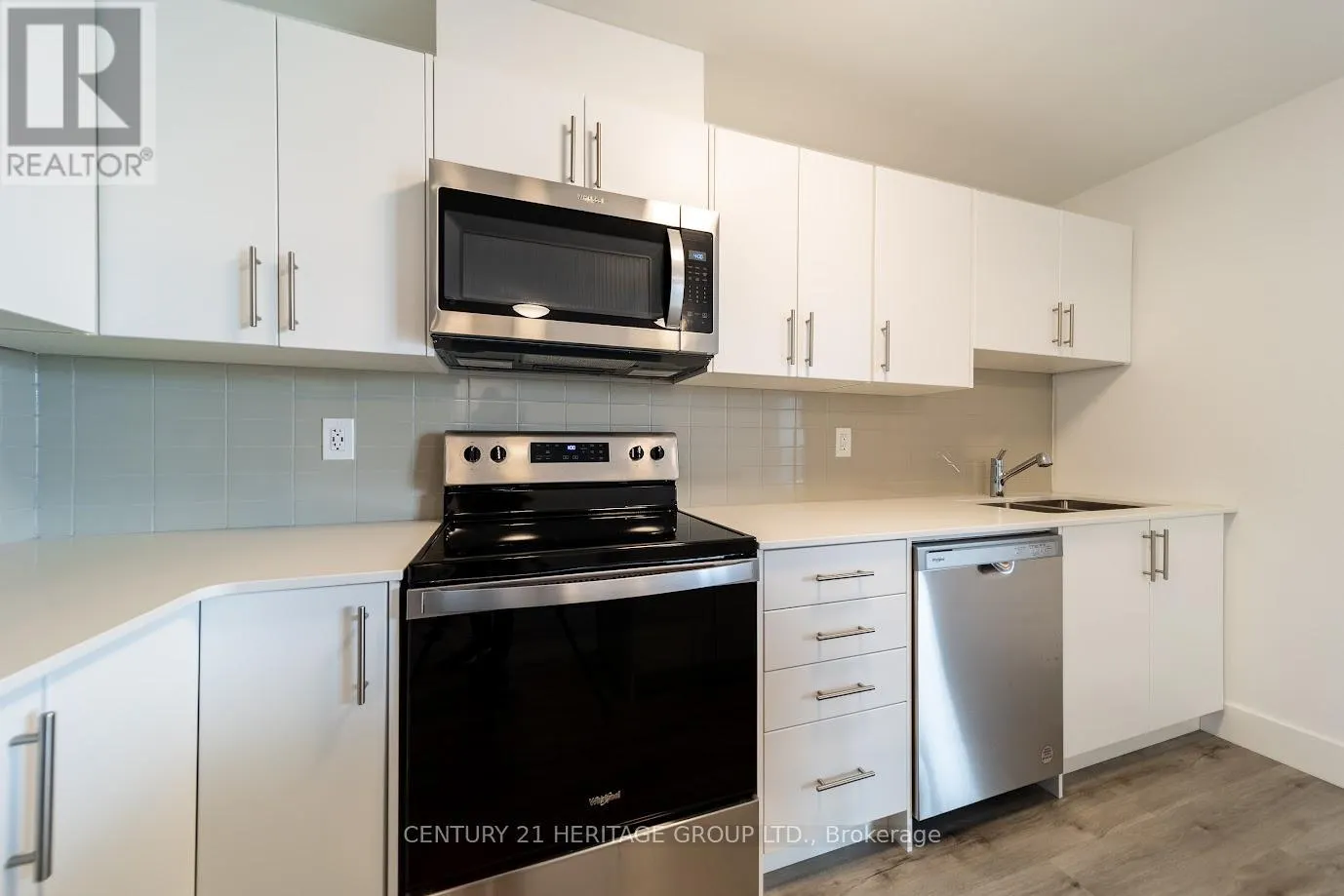 326 - 4 KIMBERLY LANE