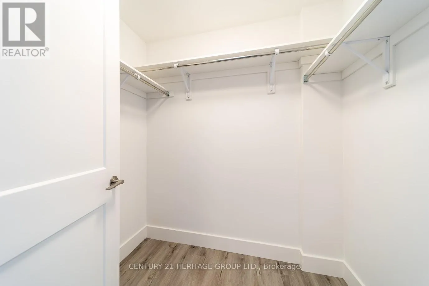 326 - 4 KIMBERLY LANE
