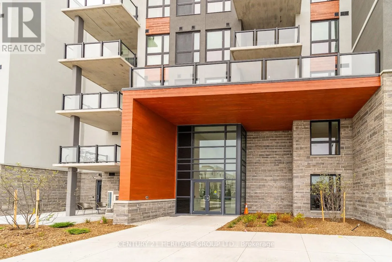 326 - 4 KIMBERLY LANE