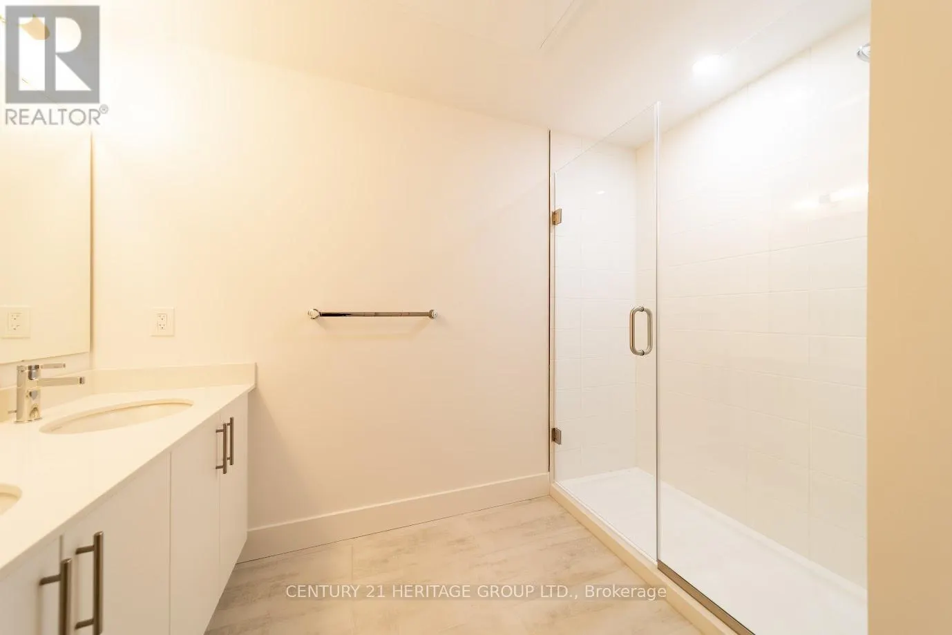 326 - 4 KIMBERLY LANE
