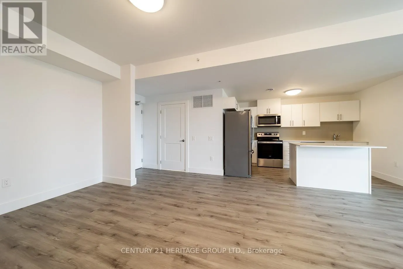 326 - 4 KIMBERLY LANE