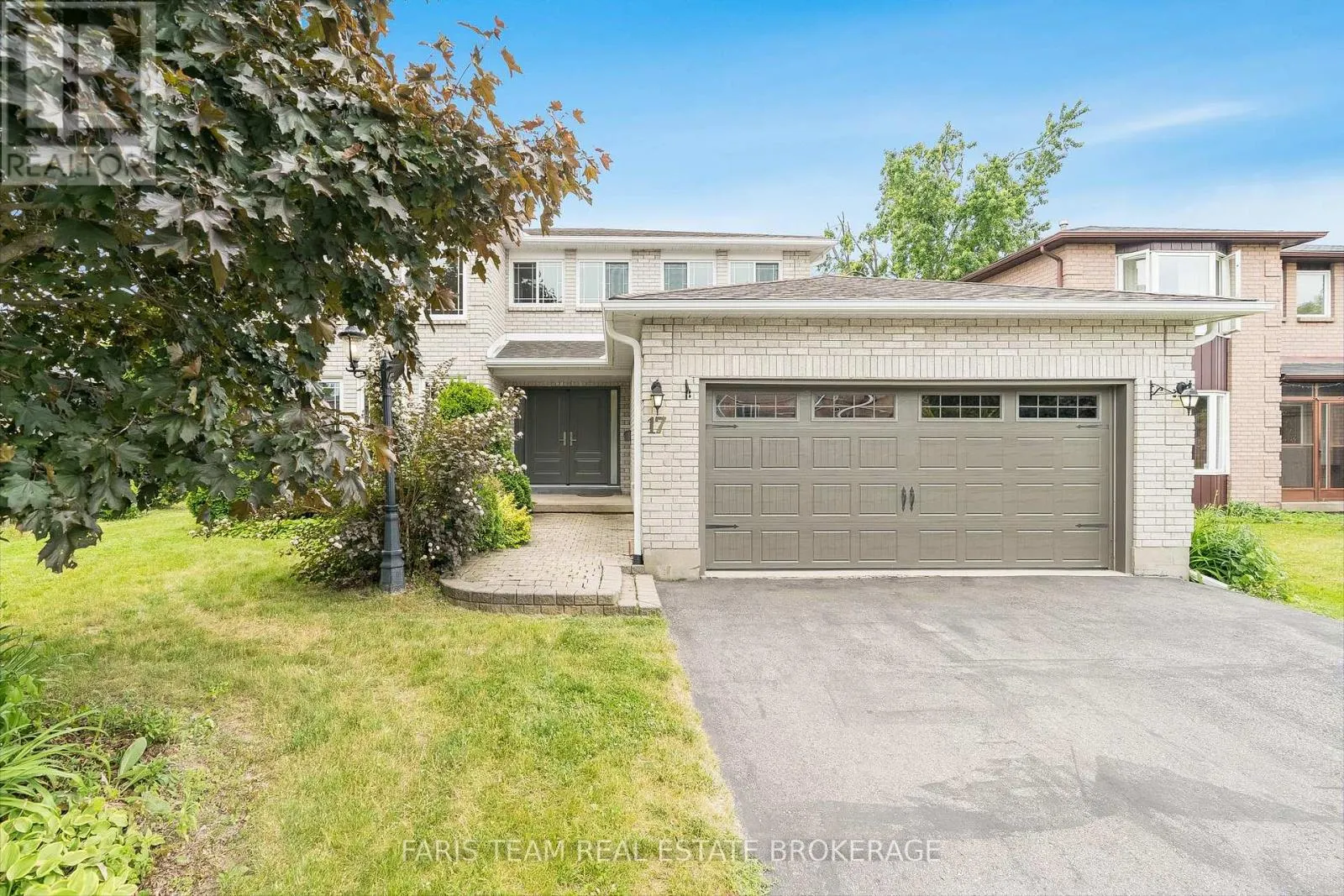 17 RADENHURST CRESCENT