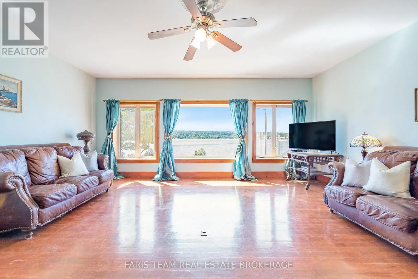 243 CHAMPLAIN ROAD