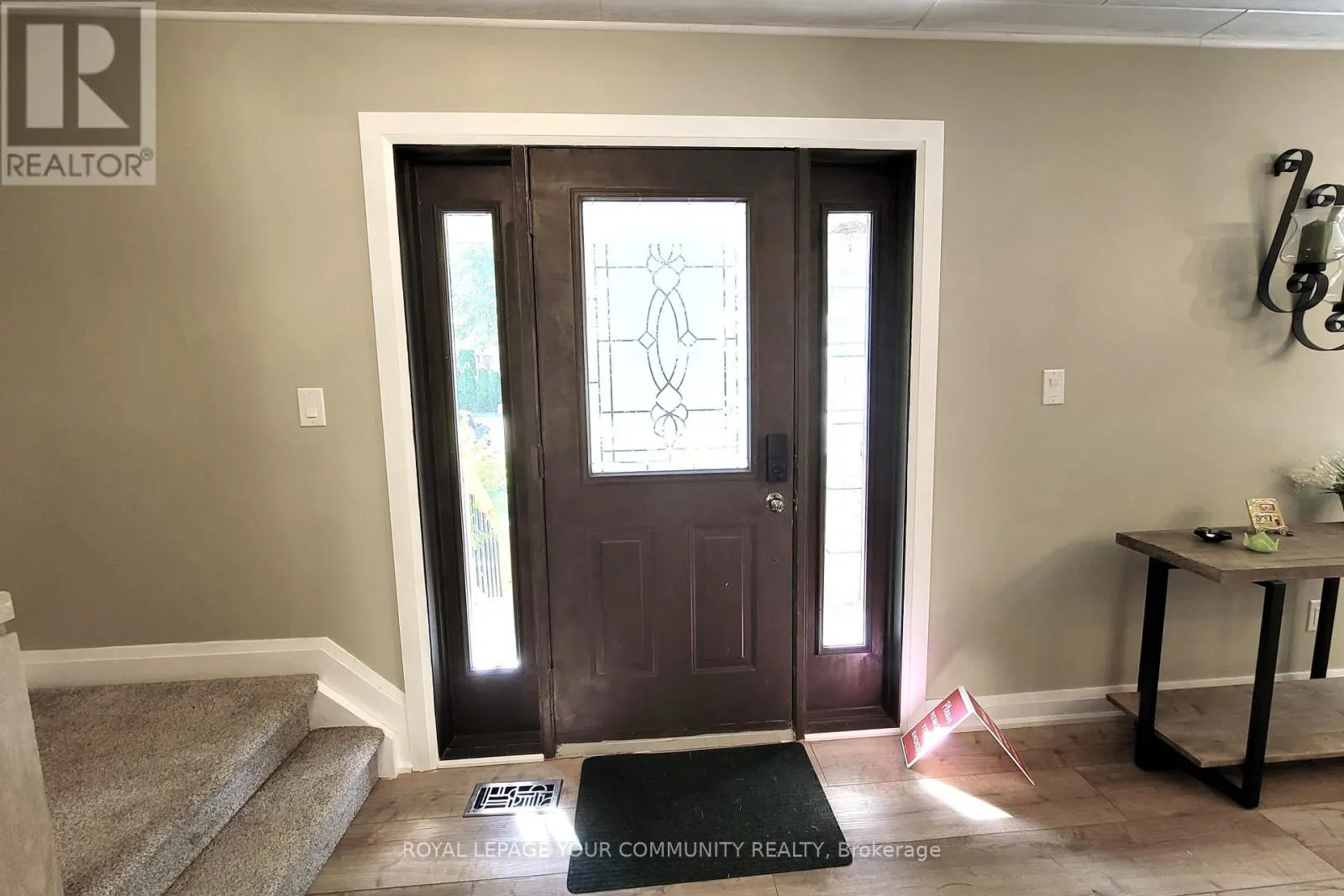 1138 SIESTA DRIVE