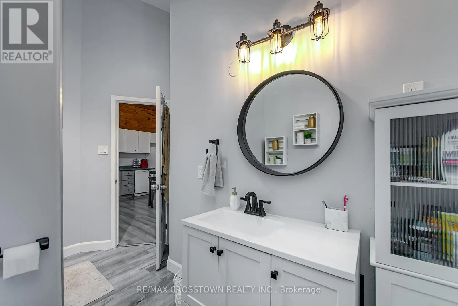 70 KNOX ROAD W