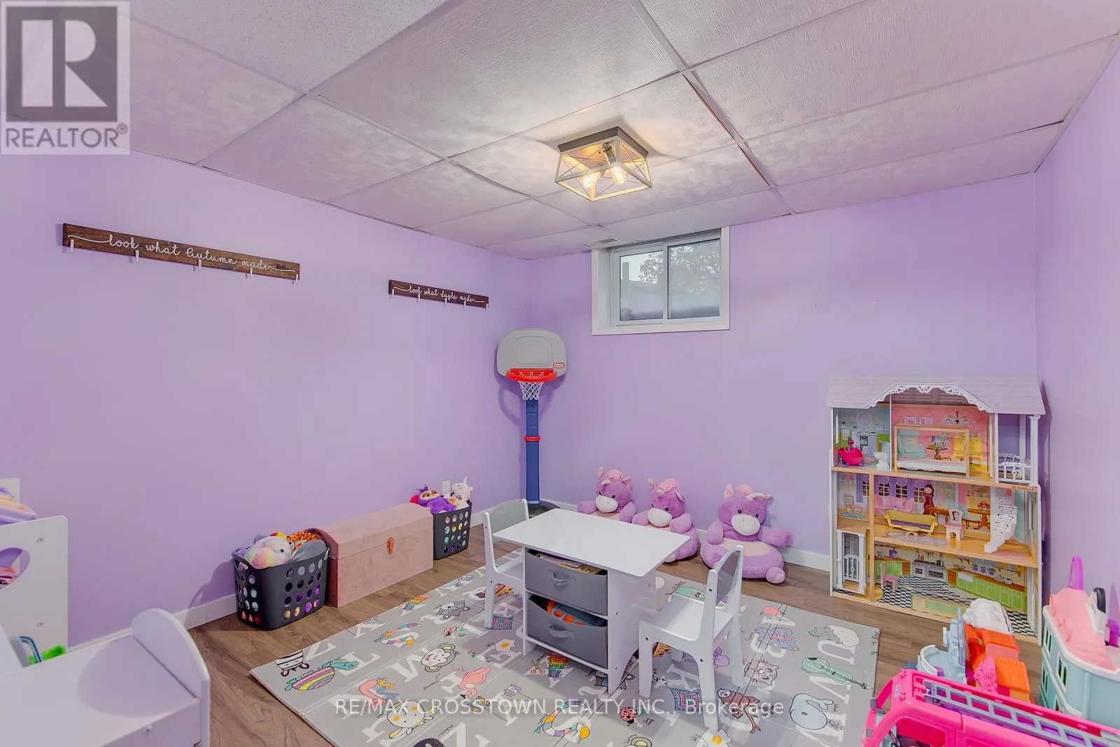 70 KNOX ROAD W