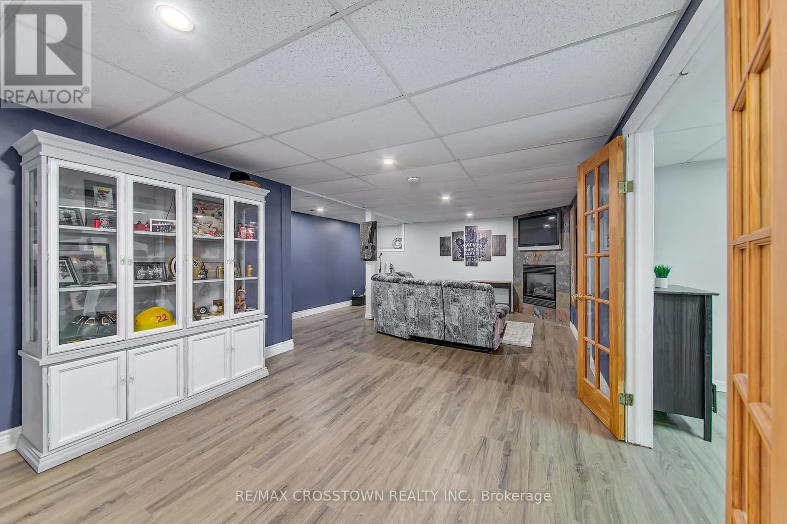 70 KNOX ROAD W