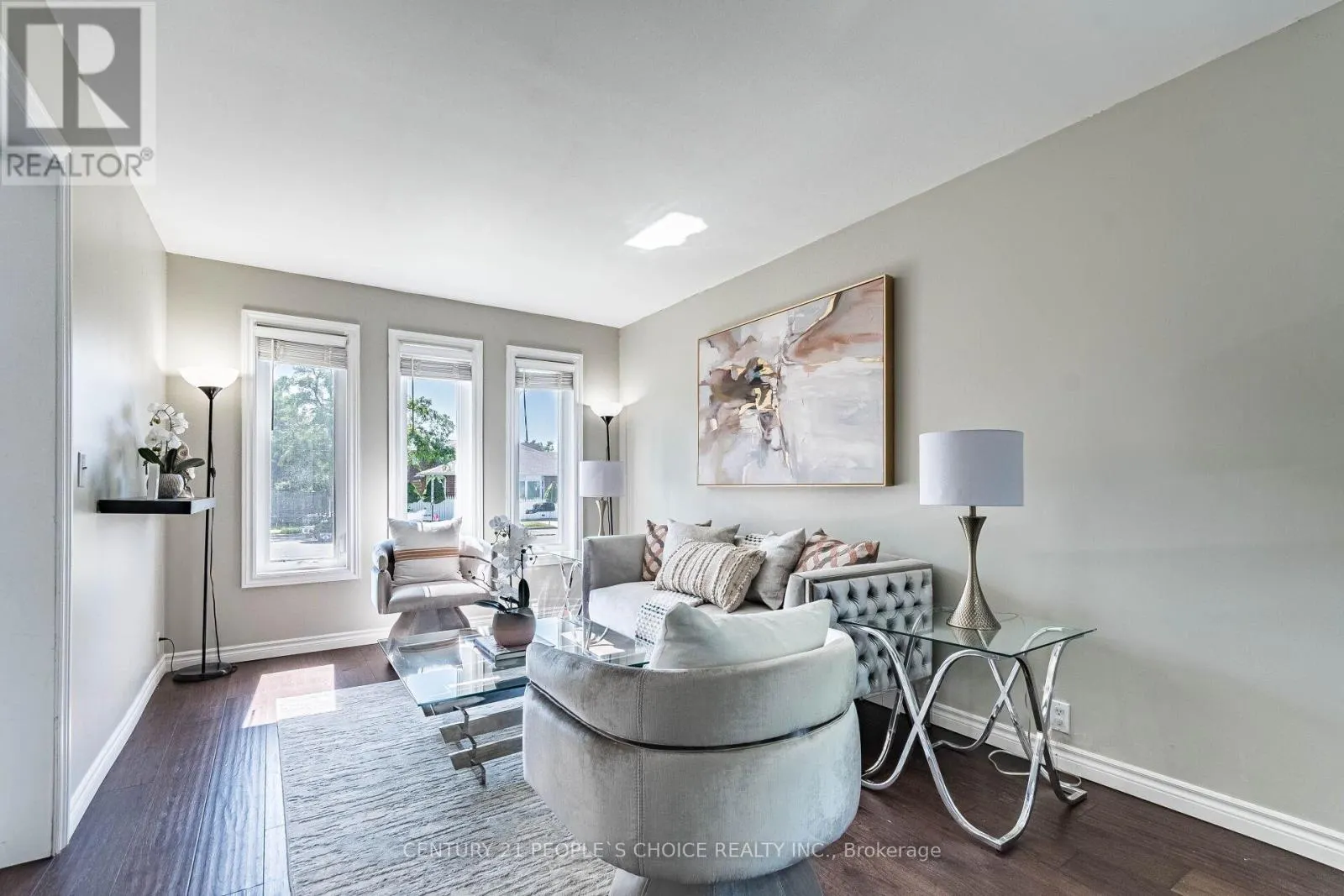 414 CUNDLES ROAD W