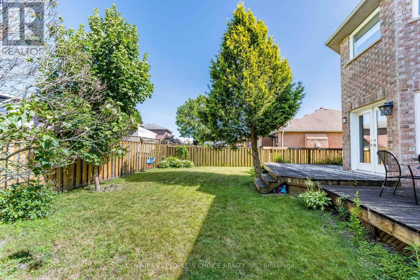 414 CUNDLES ROAD W