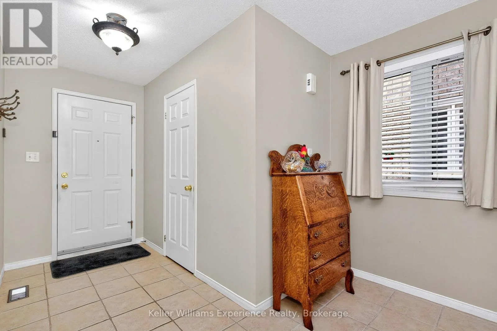 167 SOUTHWINDS CRESCENT