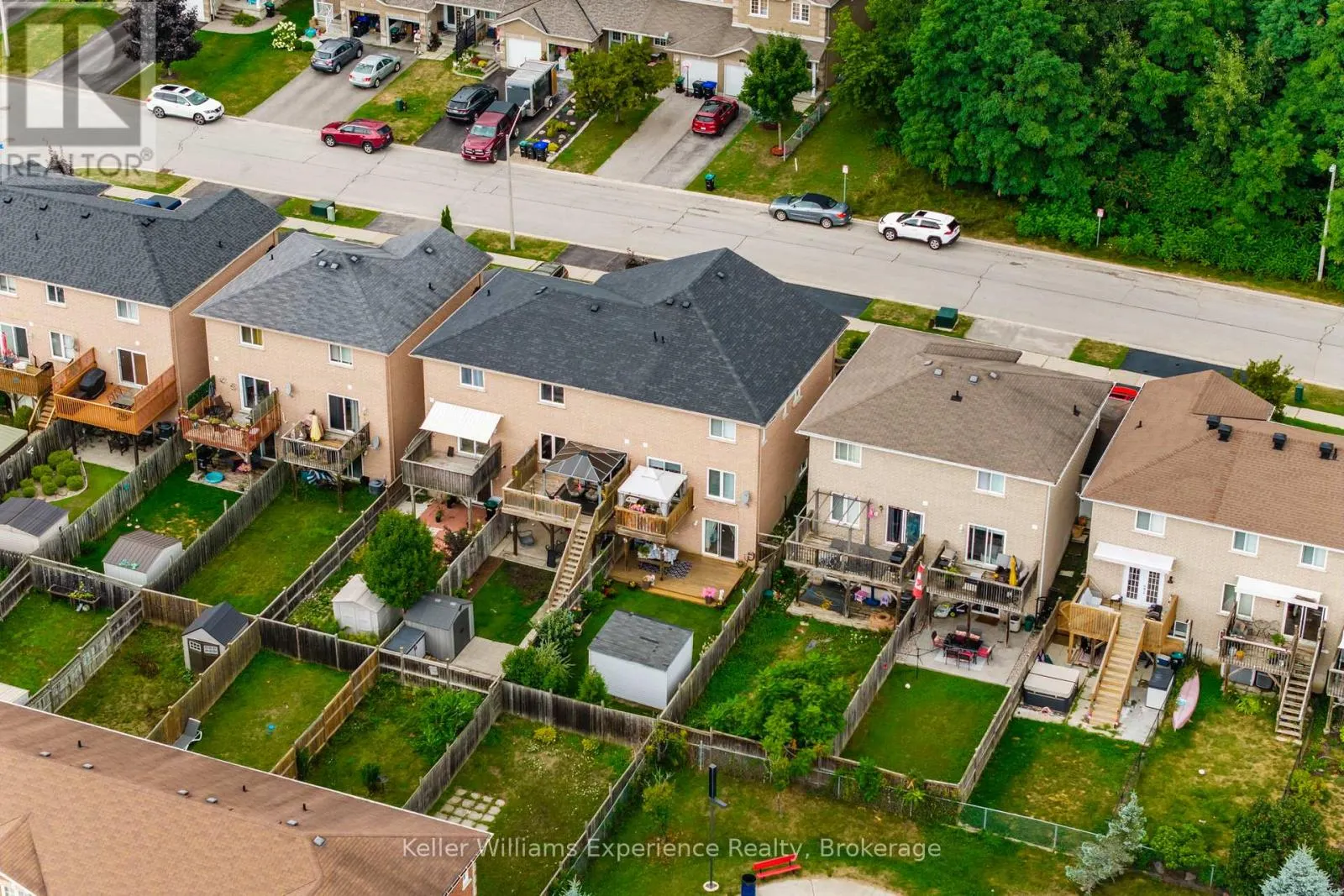 167 SOUTHWINDS CRESCENT