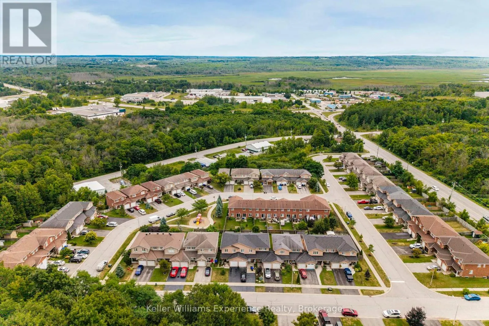 167 SOUTHWINDS CRESCENT