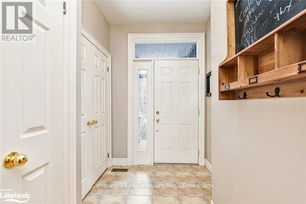 14 WILDROSE TRAIL