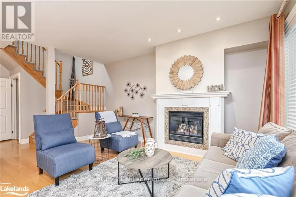 14 WILDROSE TRAIL