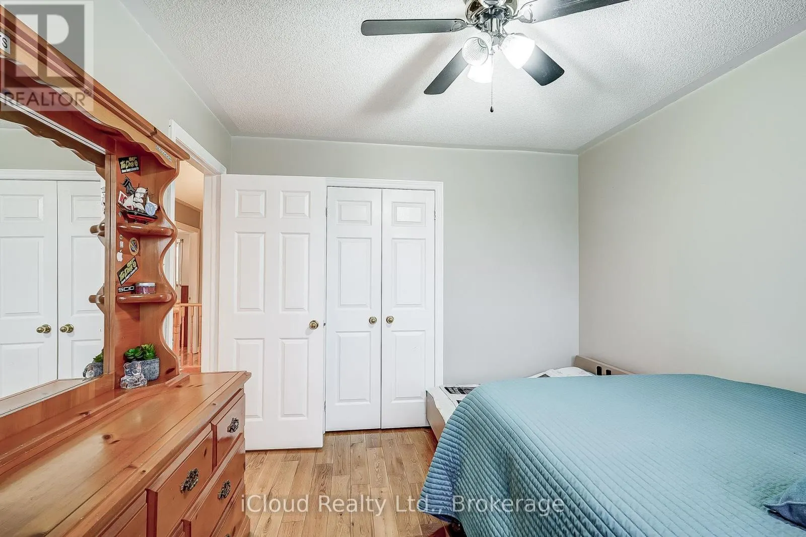 9 TIMOTHY LANE S