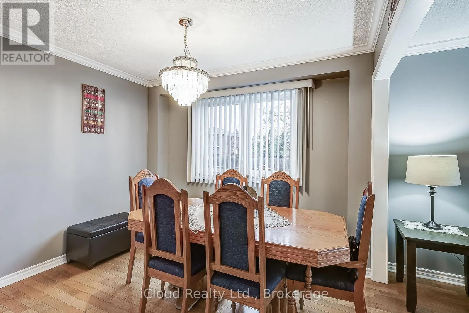9 TIMOTHY LANE S