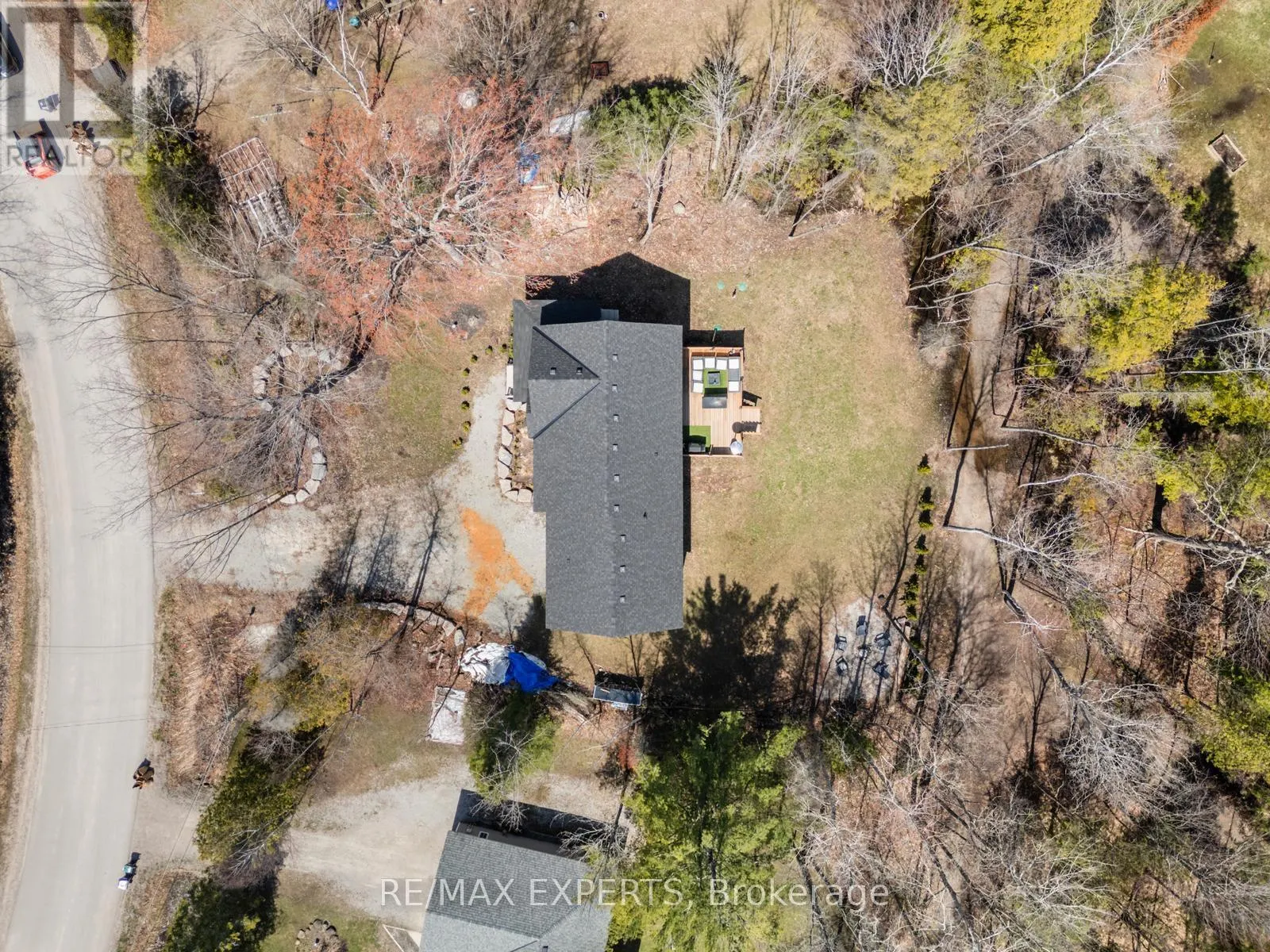 11 JOLIET CRESCENT
