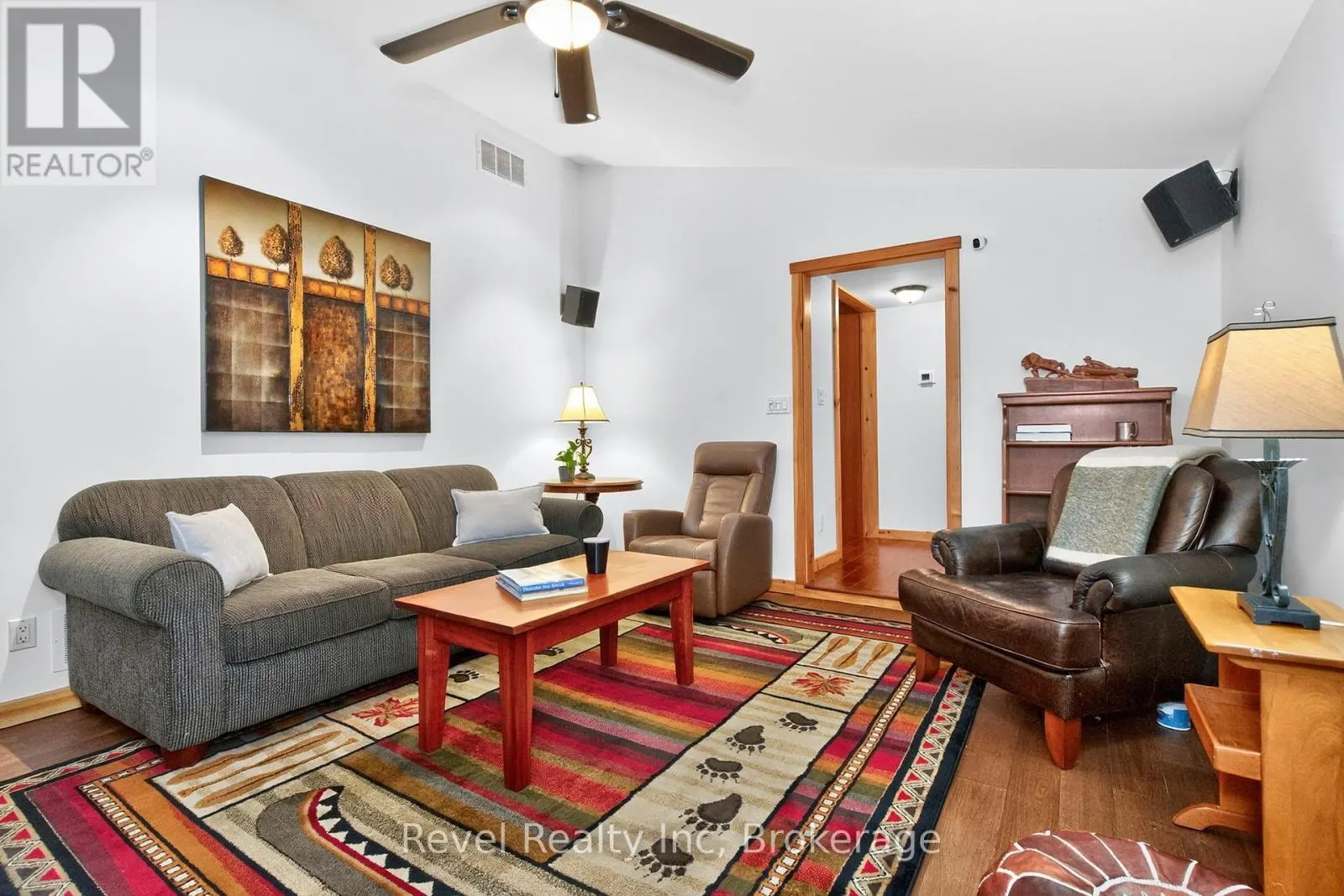 33 BELCOURT CRESCENT