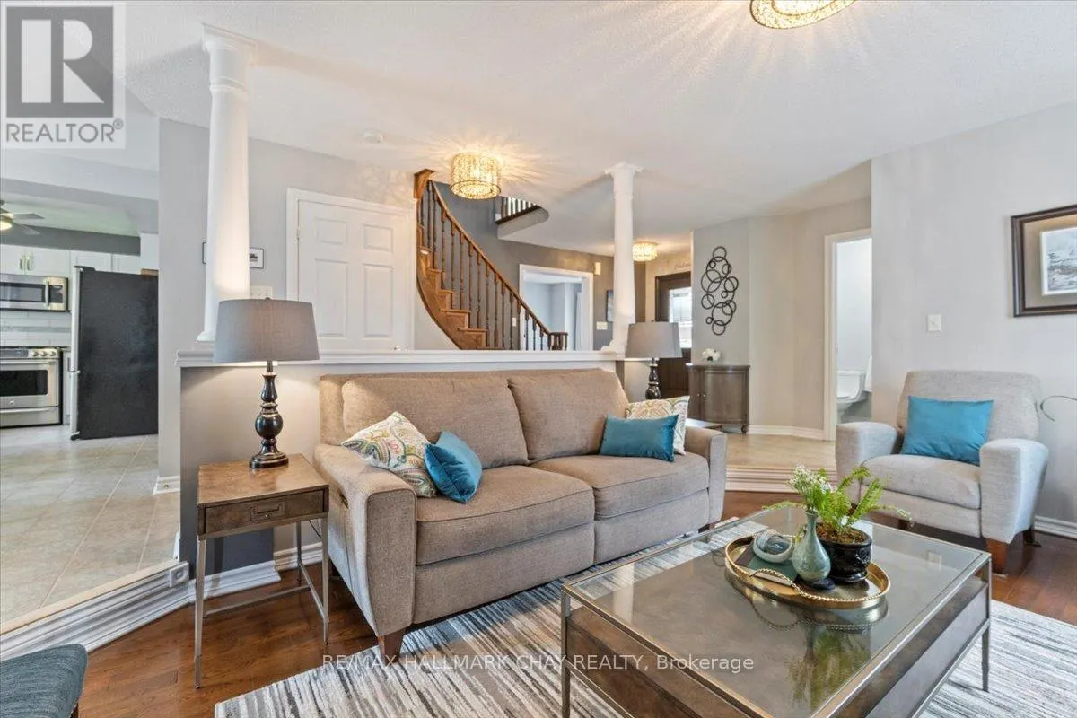 20 STONEYBROOK CRESCENT