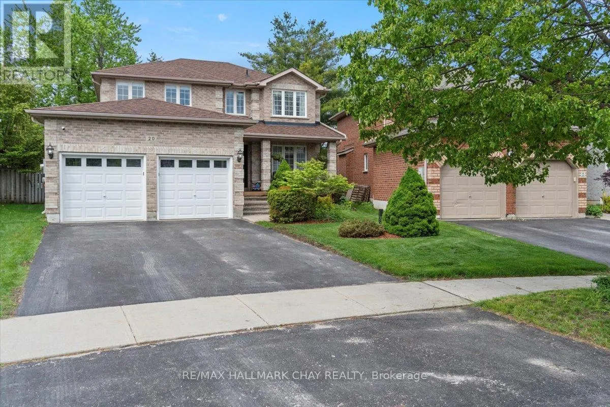 20 STONEYBROOK CRESCENT