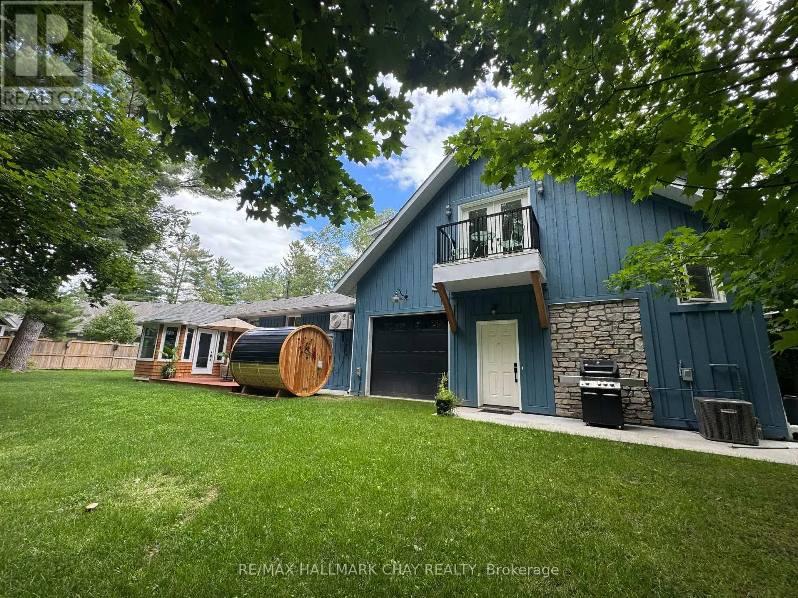 18 LAWRENCE AVENUE