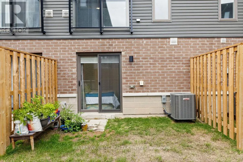 25 - 9 WINTERS CRESCENT