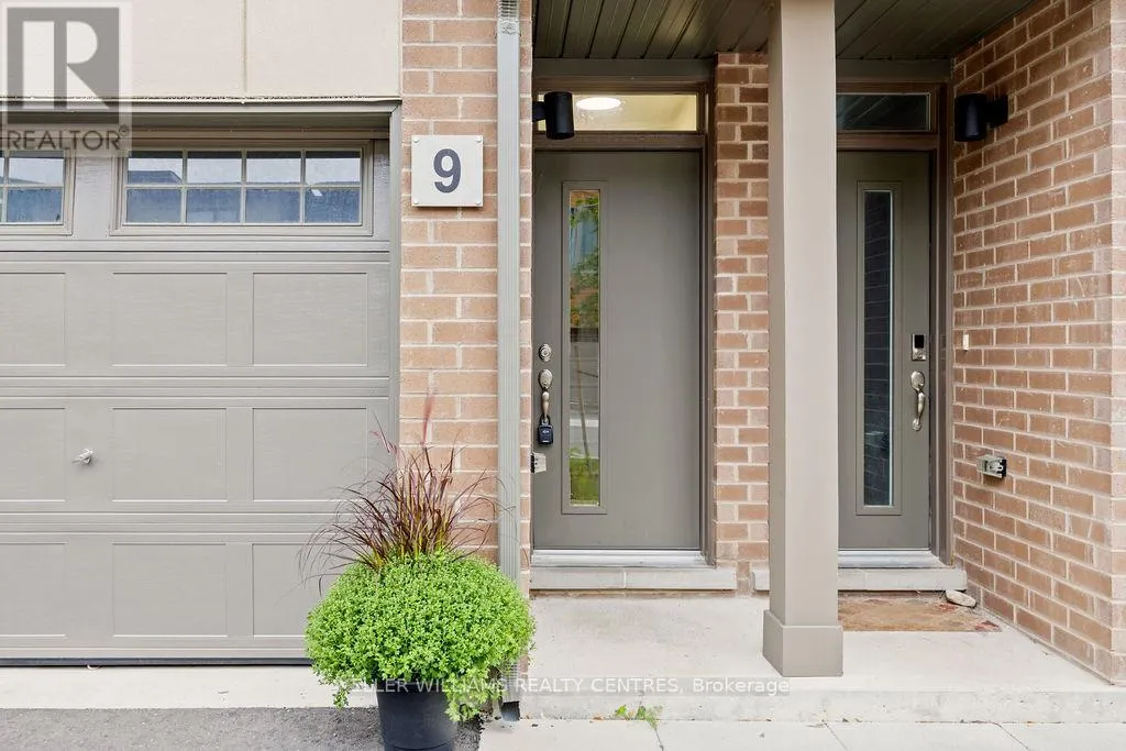 25 - 9 WINTERS CRESCENT