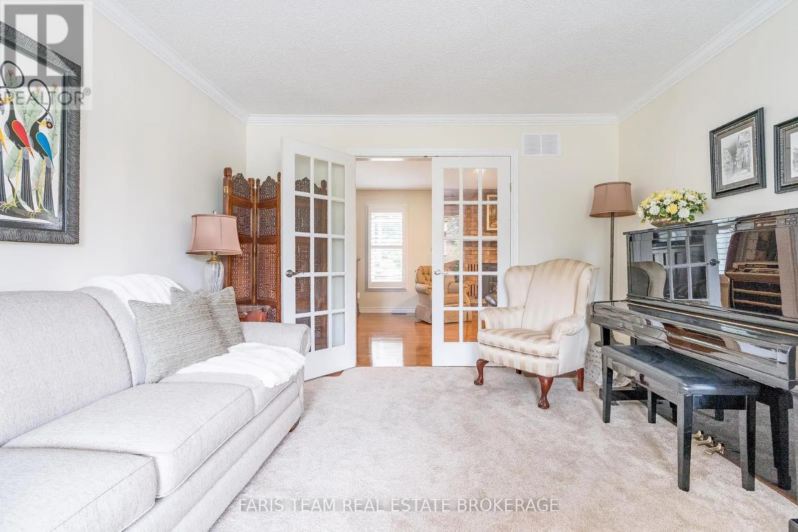 33 WILLOW LANDING ROAD