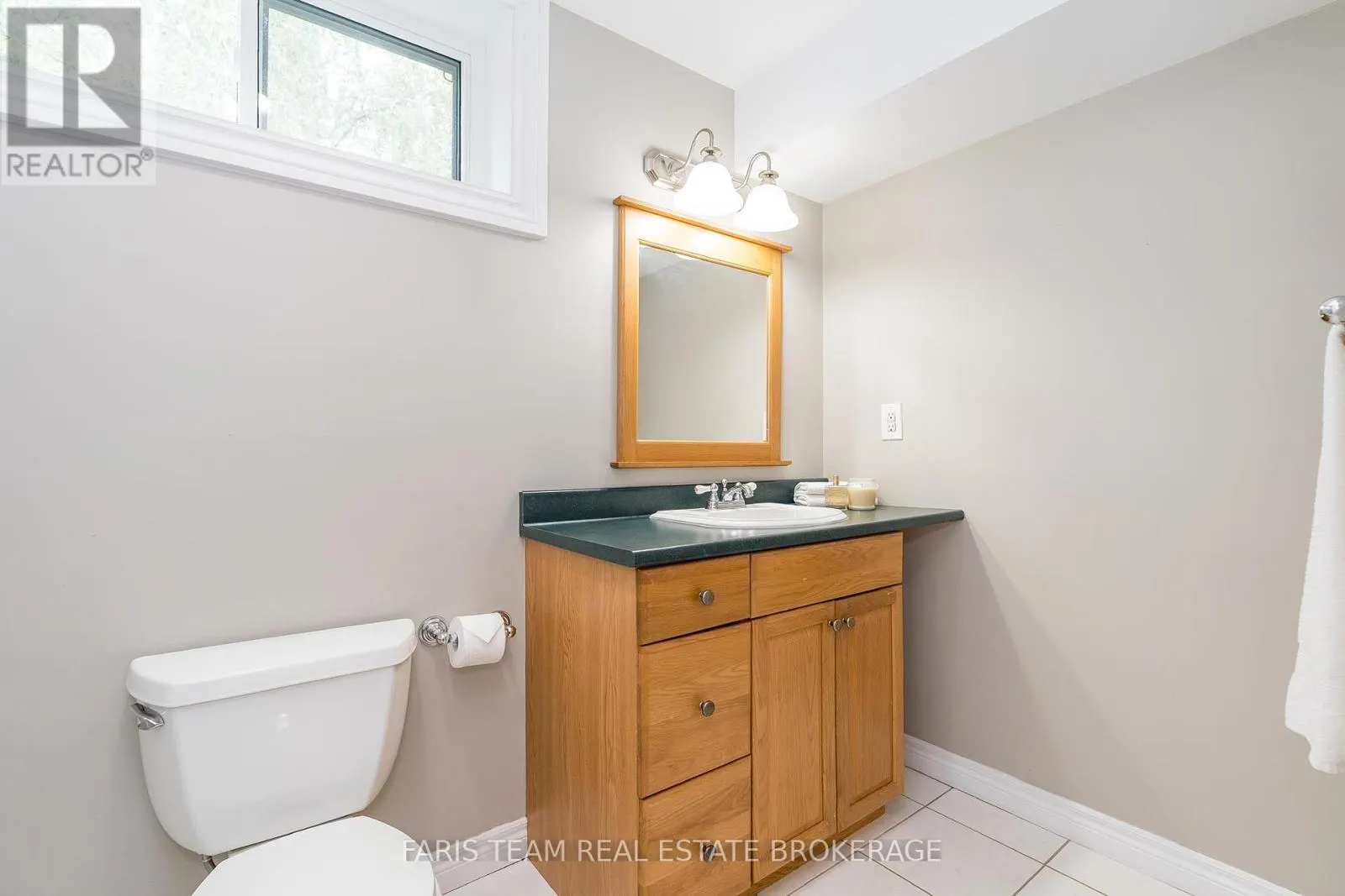 33 WILLOW LANDING ROAD