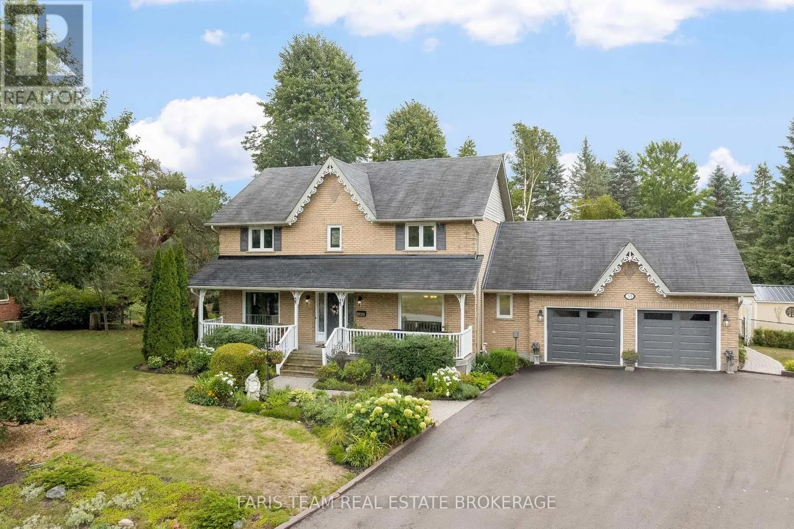 33 WILLOW LANDING ROAD