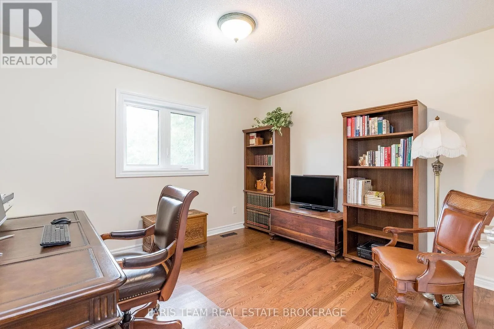 33 WILLOW LANDING ROAD