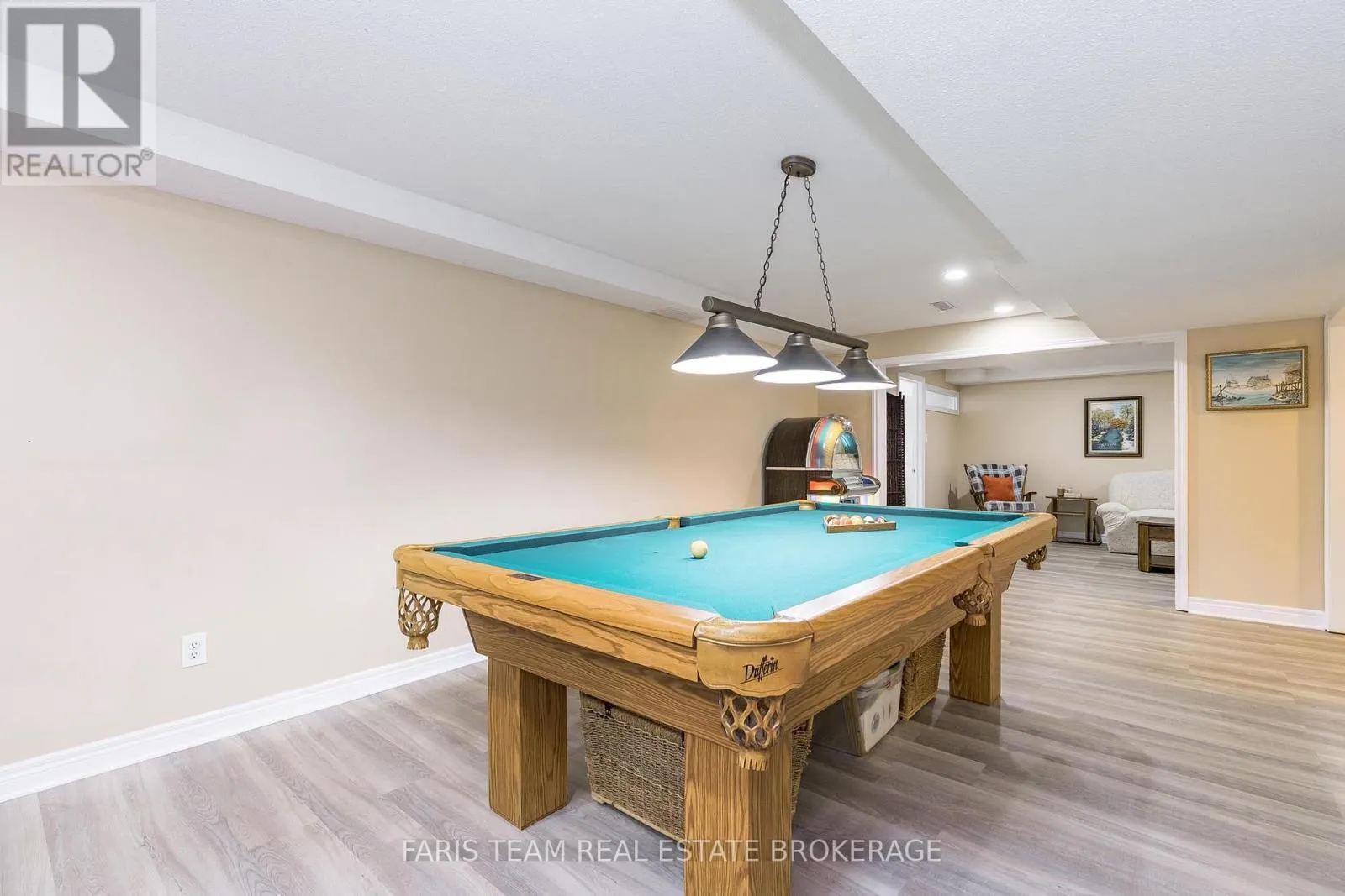 33 WILLOW LANDING ROAD